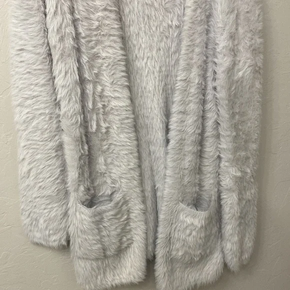 Free People Faux fur long sleeve open cardigan size XS.Grey. - Picture 3 of 9